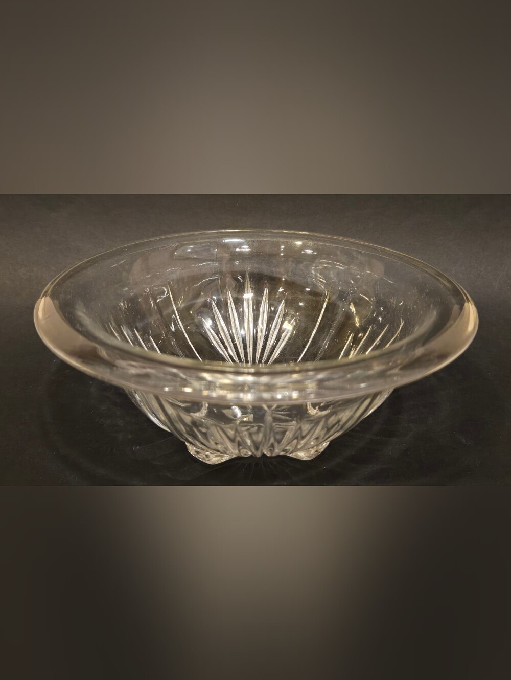 Vintage Hazel Atlas Clear Sunburst Serving Bowl- Home Art
